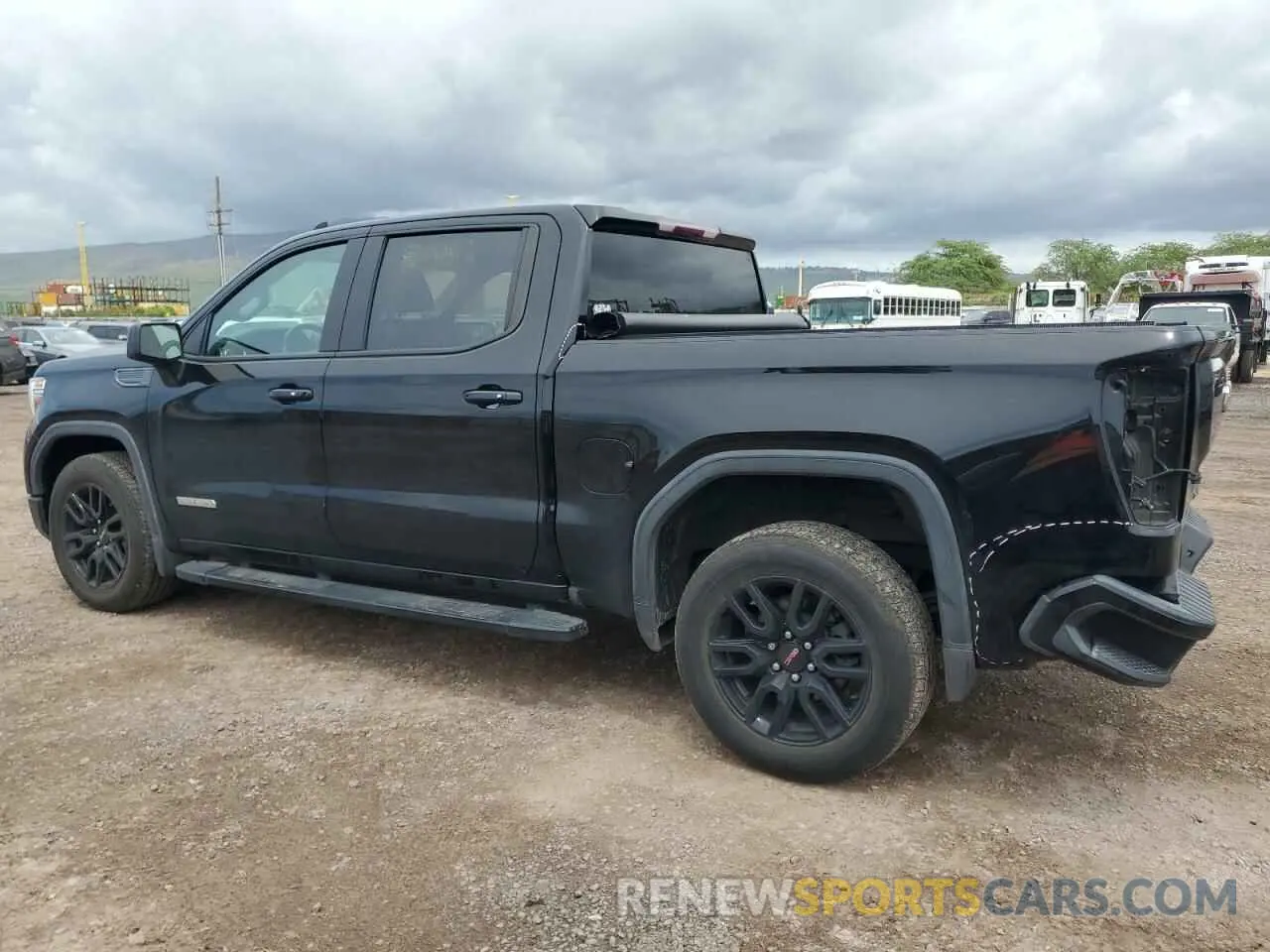 2 Photograph of a damaged car 3GTP8CEK6NG158932 GMC SIERRA 2022