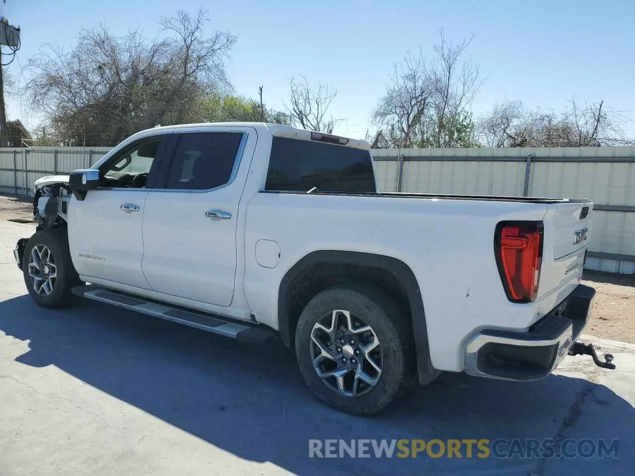 2 Photograph of a damaged car 3GTPHDED4NG567647 GMC SIERRA 2022