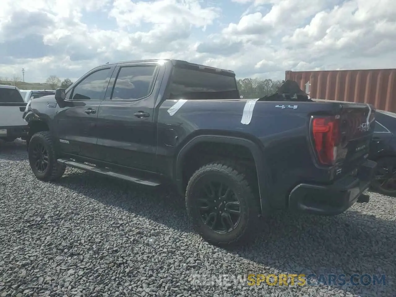 2 Photograph of a damaged car 3GTPUCEK9NG544014 GMC SIERRA 2022