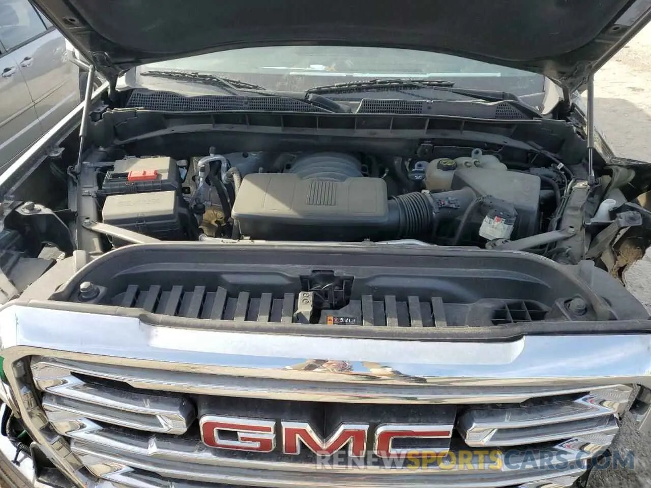 11 Photograph of a damaged car 3GTU9DED4NG152053 GMC SIERRA 2022