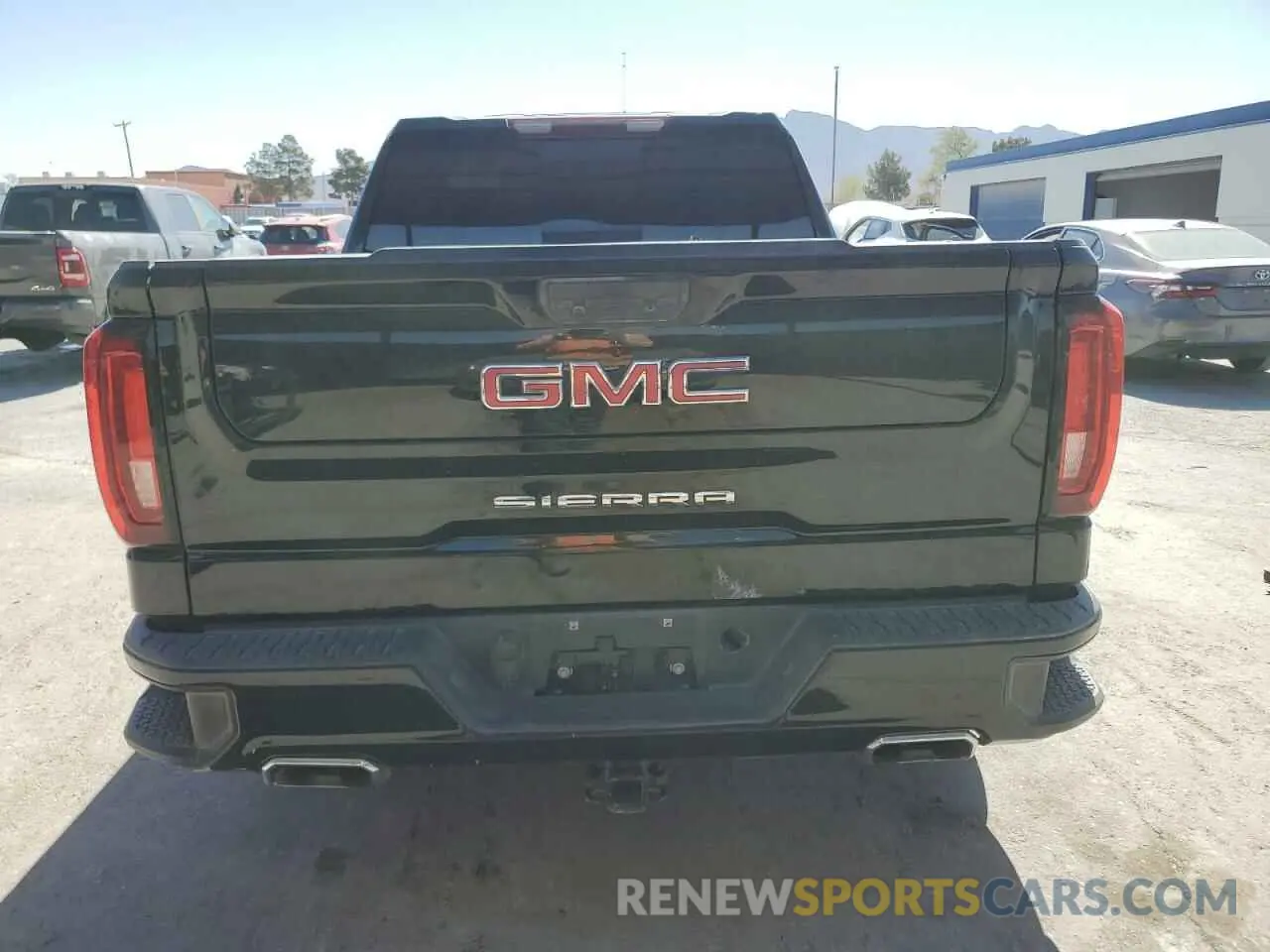 6 Photograph of a damaged car 3GTU9DED6NG145430 GMC SIERRA 2022