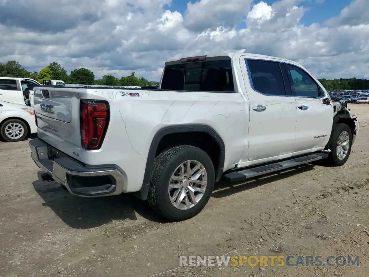 3 Photograph of a damaged car 3GTU9DED8NG142089 GMC SIERRA 2022