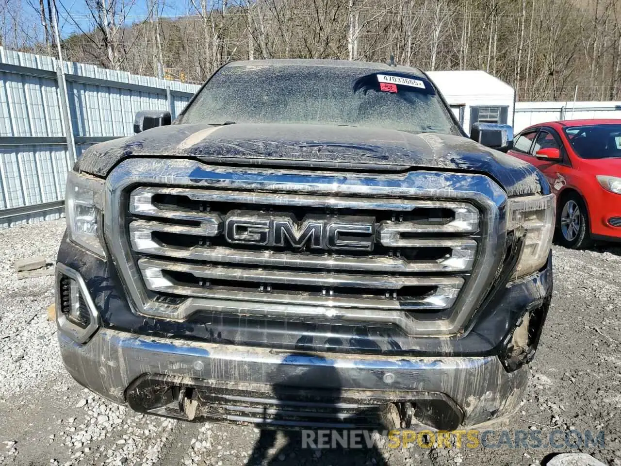 5 Photograph of a damaged car 3GTU9DED8NG180664 GMC SIERRA 2022