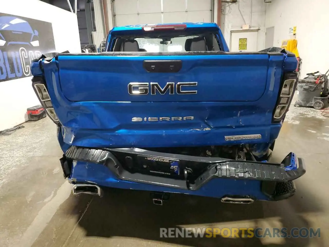 6 Photograph of a damaged car 3GTUUCEDXNG585479 GMC SIERRA 2022