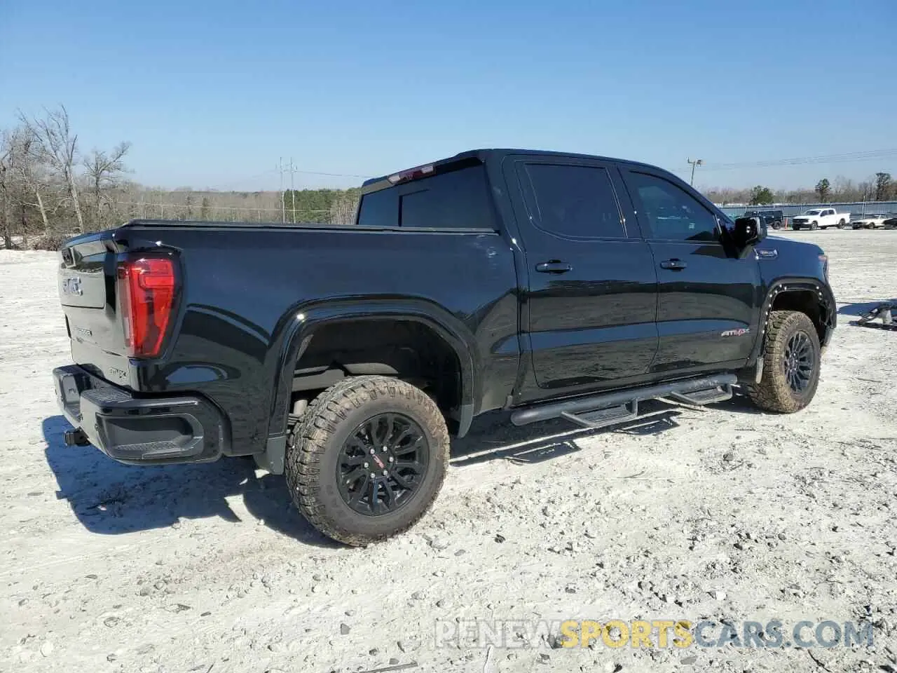 3 Photograph of a damaged car 3GTUUFEL6NG531380 GMC SIERRA 2022