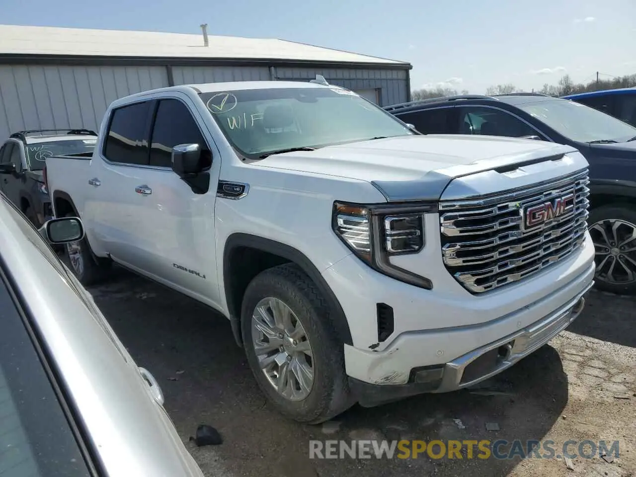 4 Photograph of a damaged car 3GTUUGED2NG521041 GMC SIERRA 2022
