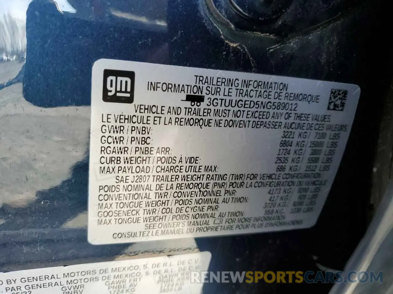 12 Photograph of a damaged car 3GTUUGED5NG589012 GMC SIERRA 2022