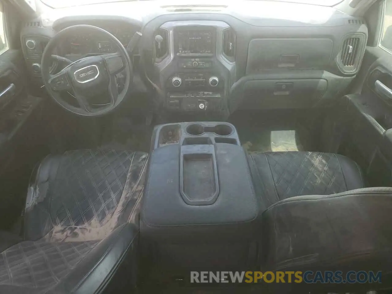 8 Фотография поврежденного автомобиля 1GT49LE70PF191604 GMC SIERRA 2023