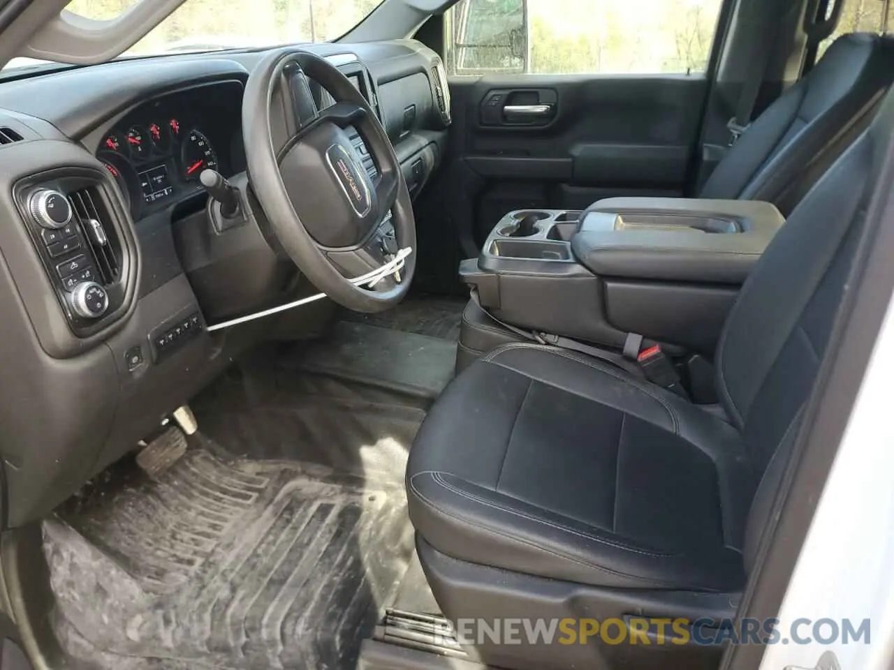 7 Фотография поврежденного автомобиля 1GT49LE74PF129445 GMC SIERRA 2023