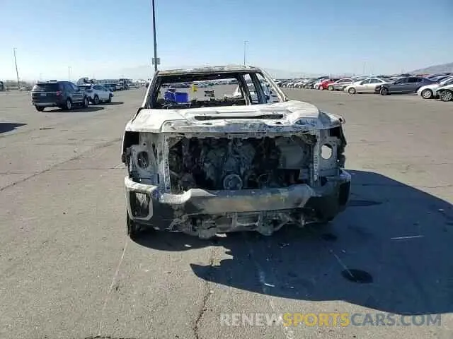 11 Фотография поврежденного автомобиля 1GT49NEY0PF108693 GMC SIERRA 2023