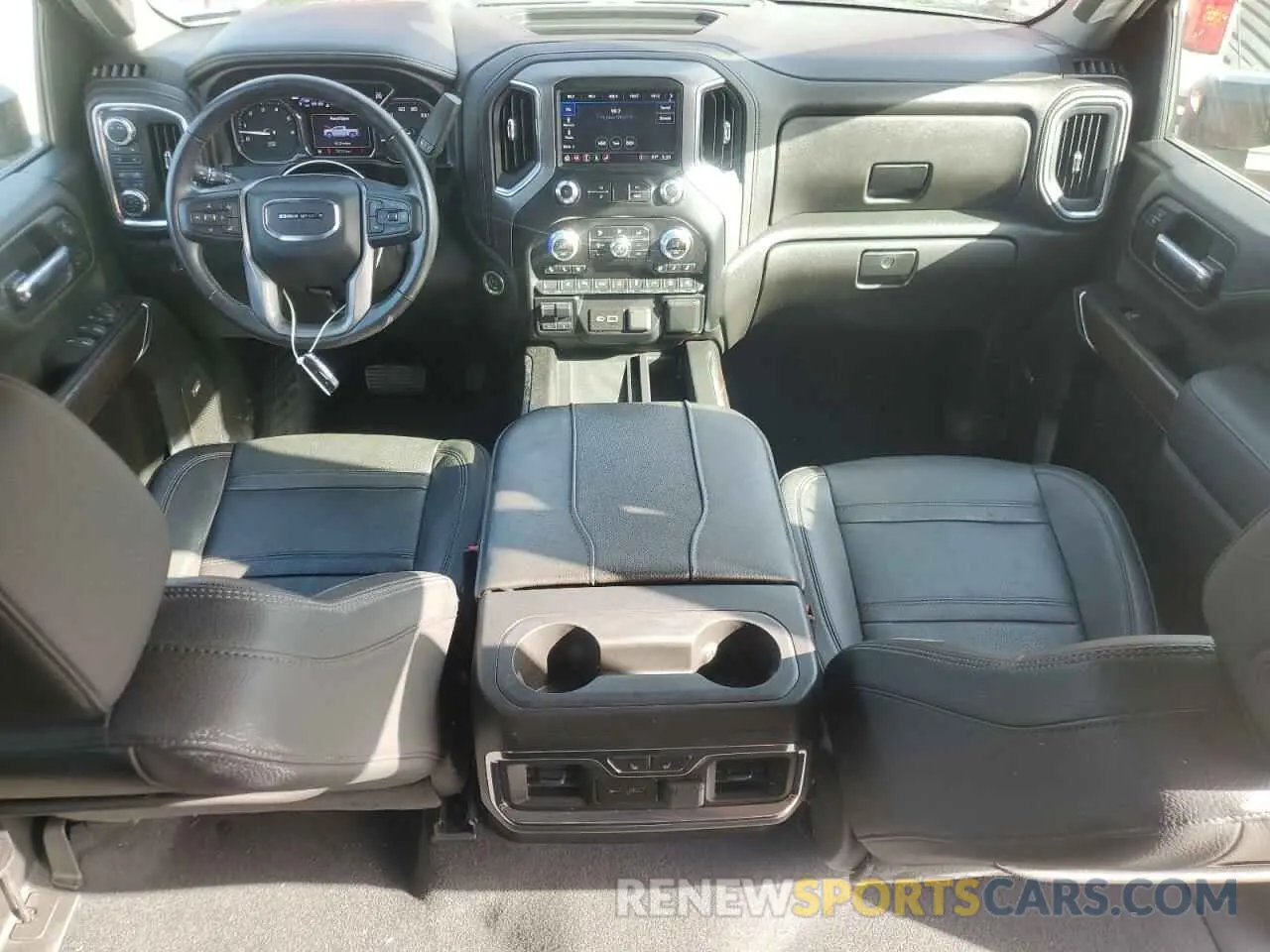 8 Фотография поврежденного автомобиля 1GT49RE71PF118518 GMC SIERRA 2023