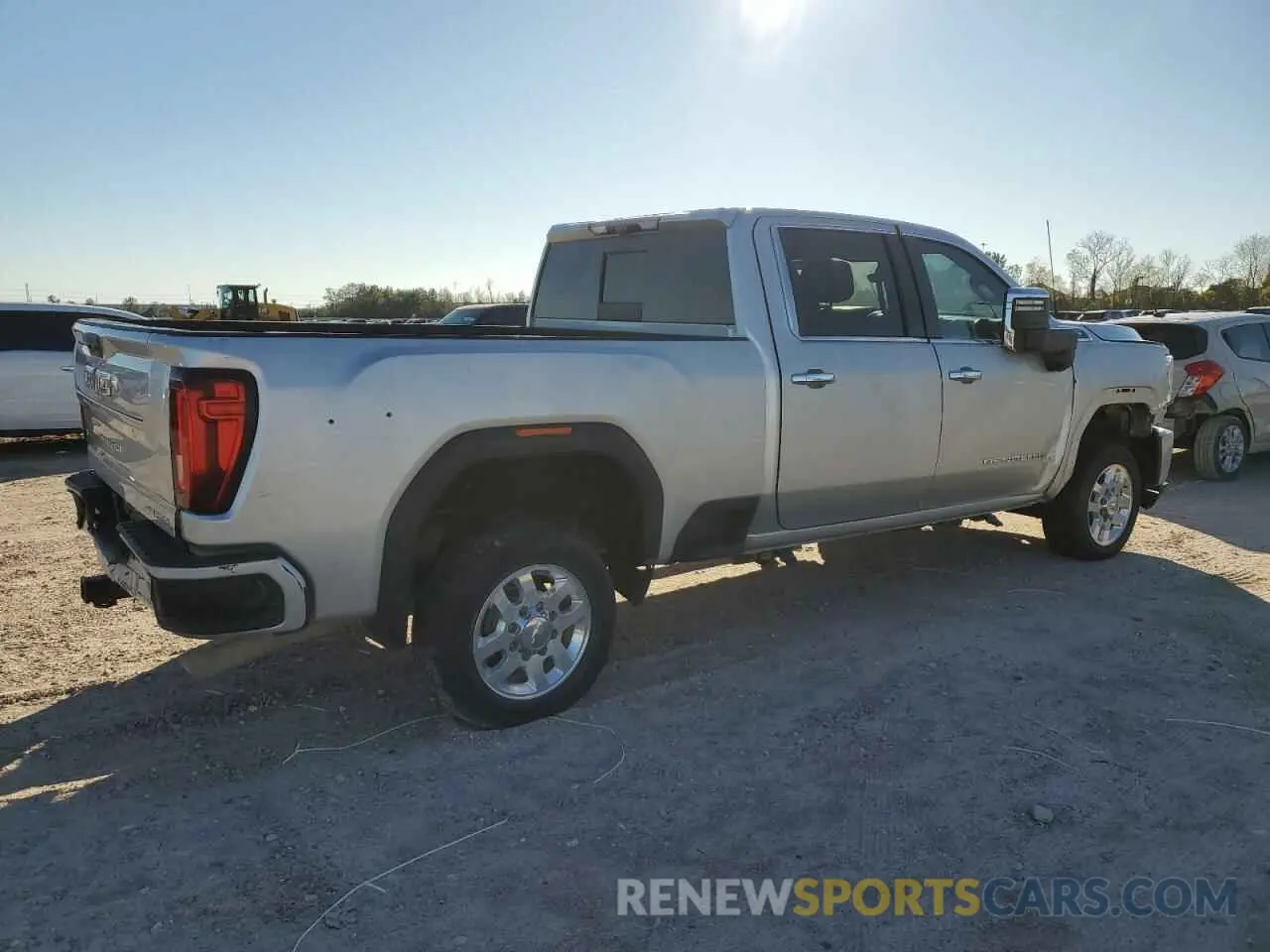 3 Фотография поврежденного автомобиля 1GT49RE78PF151323 GMC SIERRA 2023