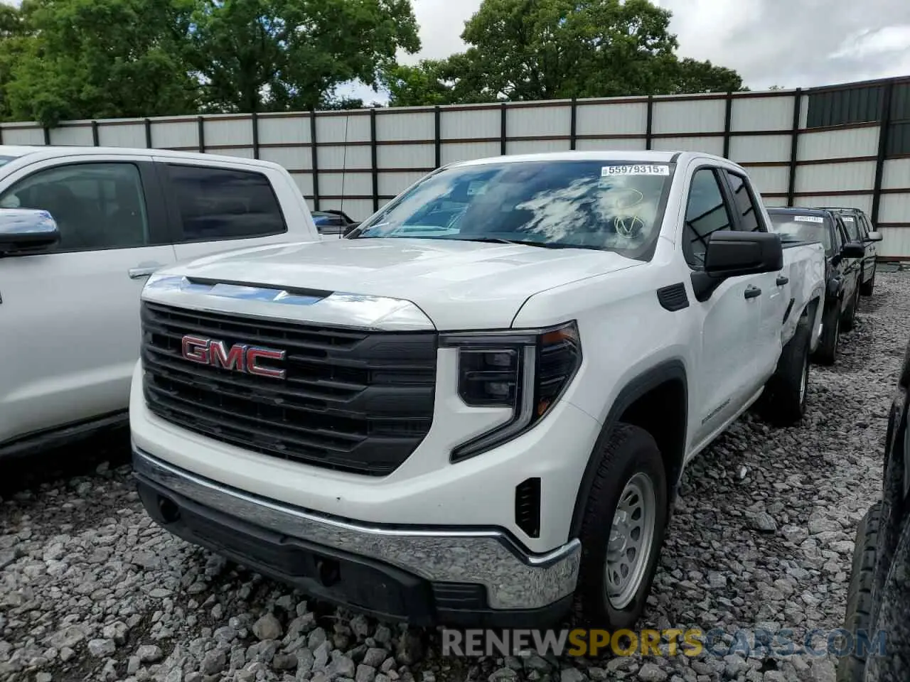 1 Photograph of a damaged car 1GTRUAED9PZ300753 GMC SIERRA 2023