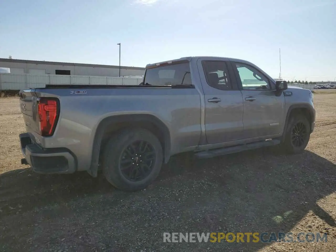 3 Фотография поврежденного автомобиля 1GTRUCED0PZ196732 GMC SIERRA 2023