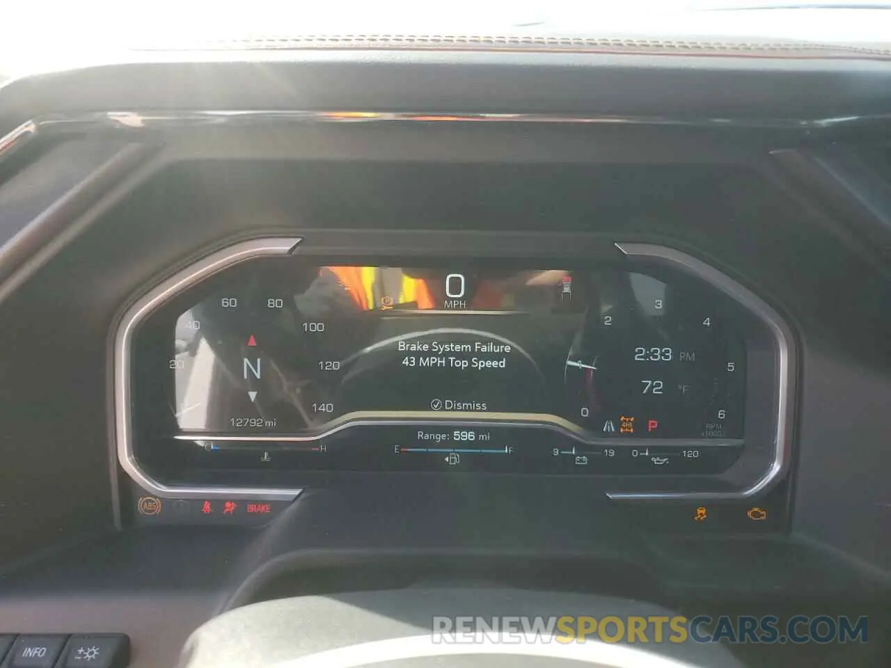 9 Фотография поврежденного автомобиля 1GTUUEE85PZ305906 GMC SIERRA 2023