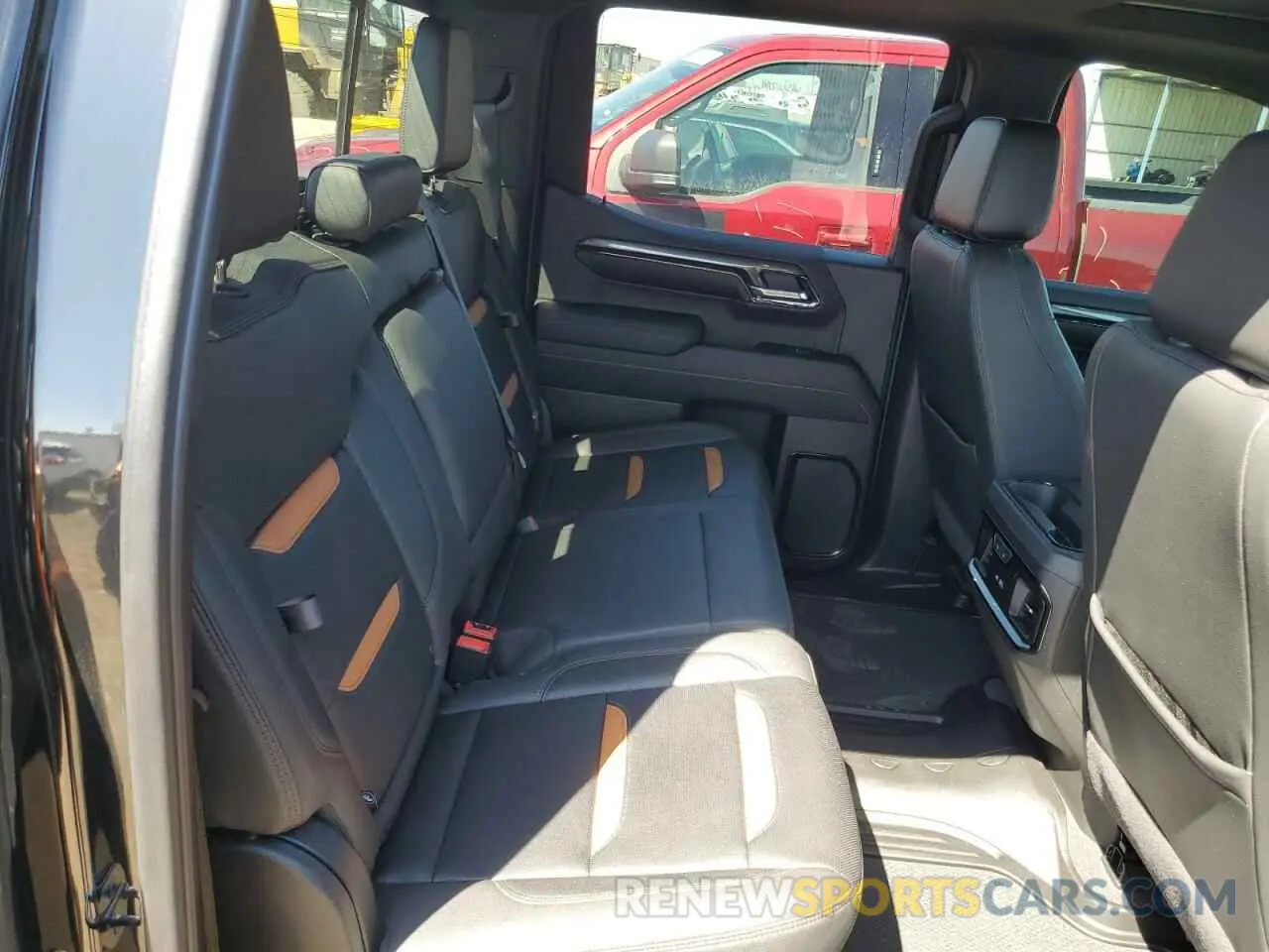 10 Фотография поврежденного автомобиля 1GTUUEE86PZ149679 GMC SIERRA 2023