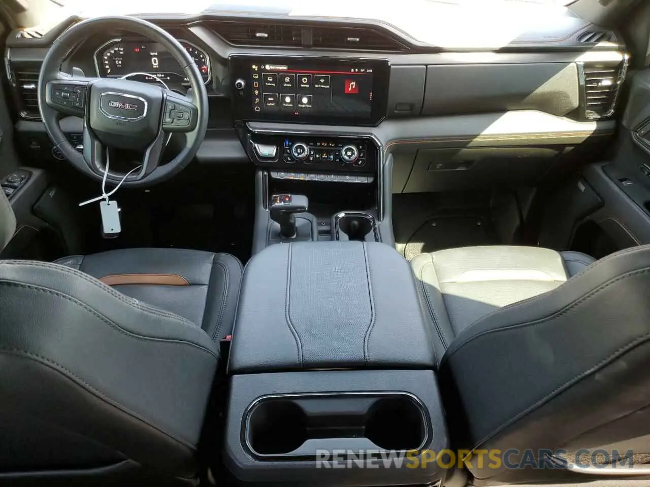 8 Фотография поврежденного автомобиля 1GTUUEE86PZ149679 GMC SIERRA 2023