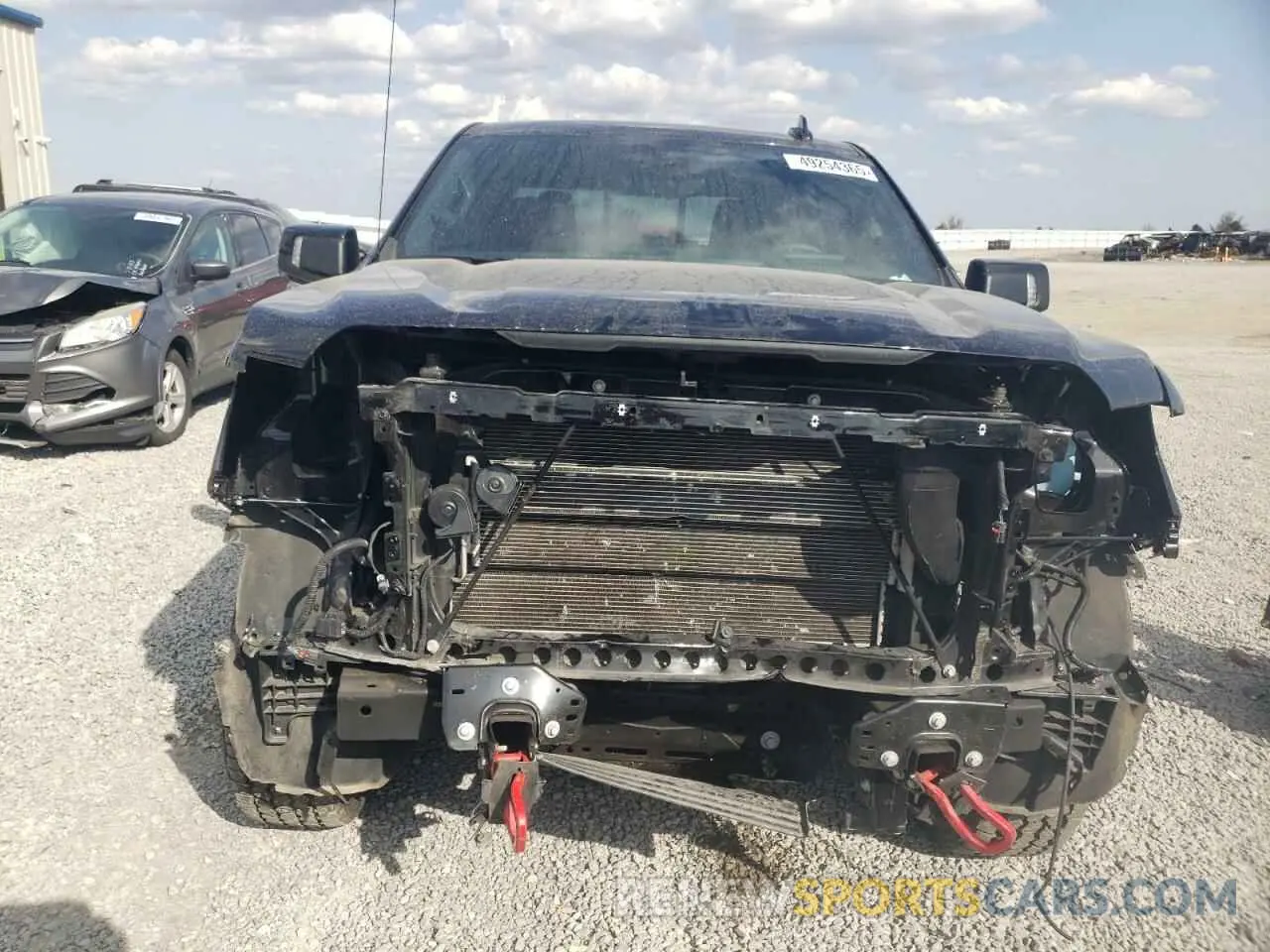 5 Photograph of a damaged car 1GTUUEEL6PZ279837 GMC SIERRA 2023