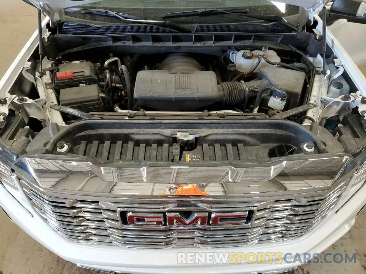 11 Photograph of a damaged car 1GTUUGEL3PZ325507 GMC SIERRA 2023