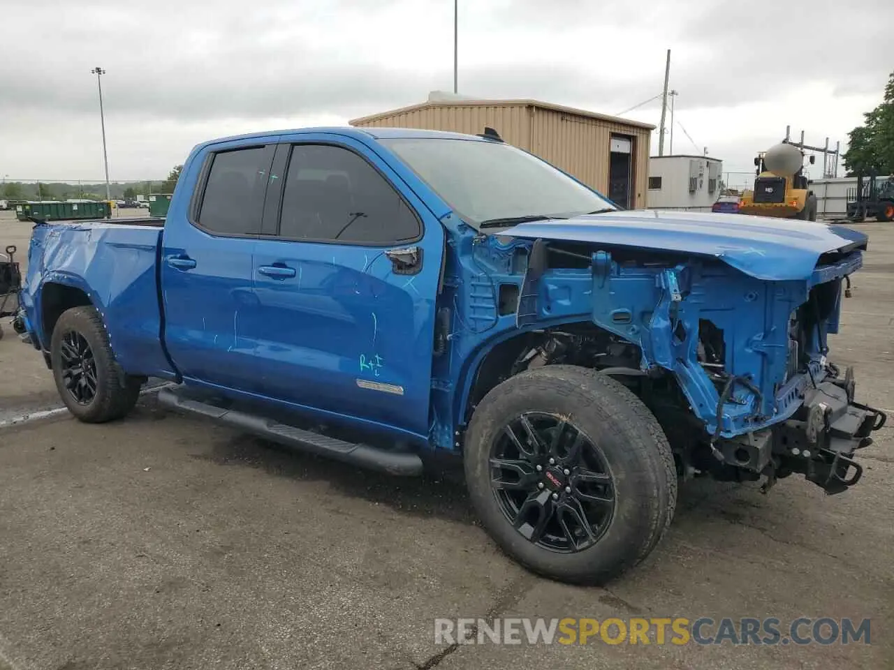 4 Photograph of a damaged car 1GTVUCE83PZ325290 GMC SIERRA 2023