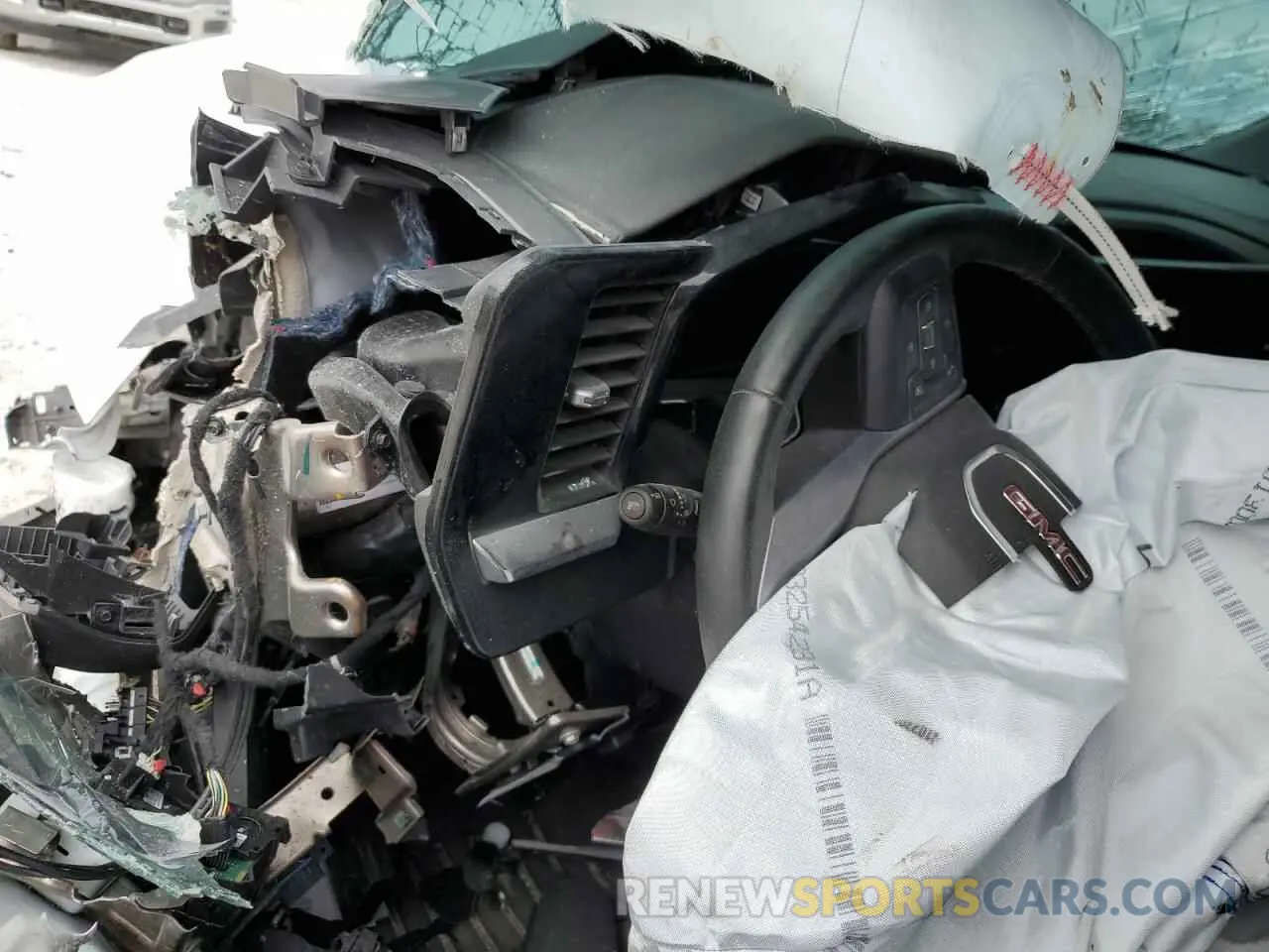 9 Photograph of a damaged car 3GTPUJEK7PG131144 GMC SIERRA 2023