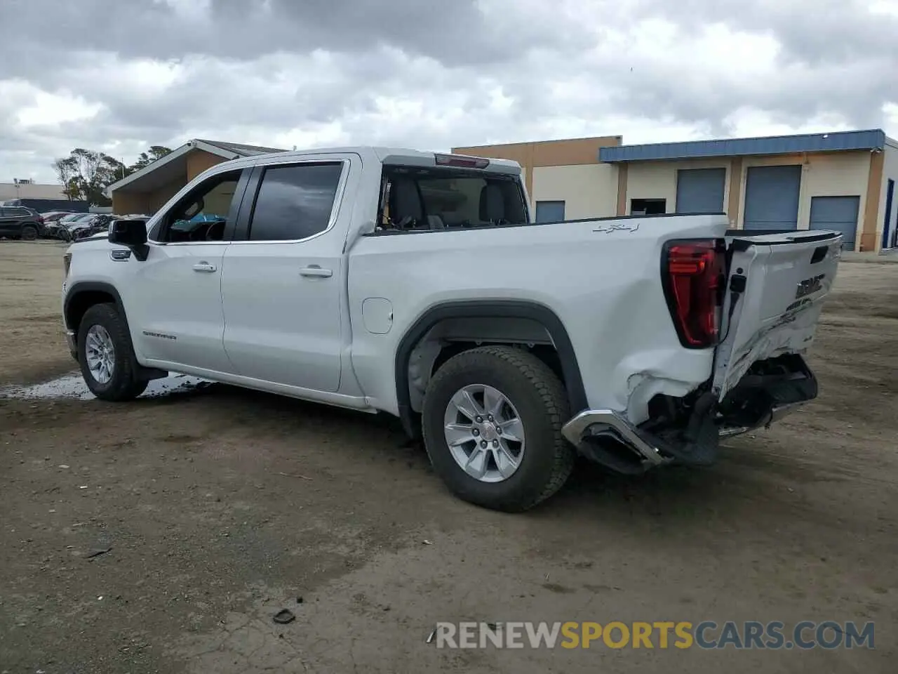 2 Photograph of a damaged car 3GTUUBEDXPG134534 GMC SIERRA 2023