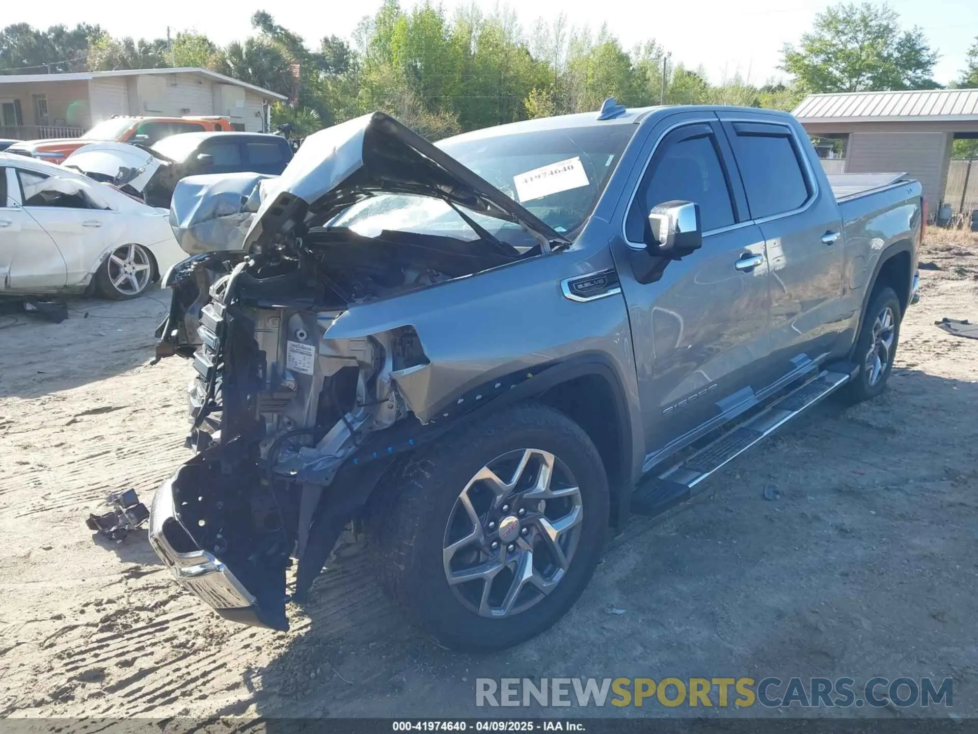 2 Фотография поврежденного автомобиля 3GTUUDED1PG18O250 GMC SIERRA 2023