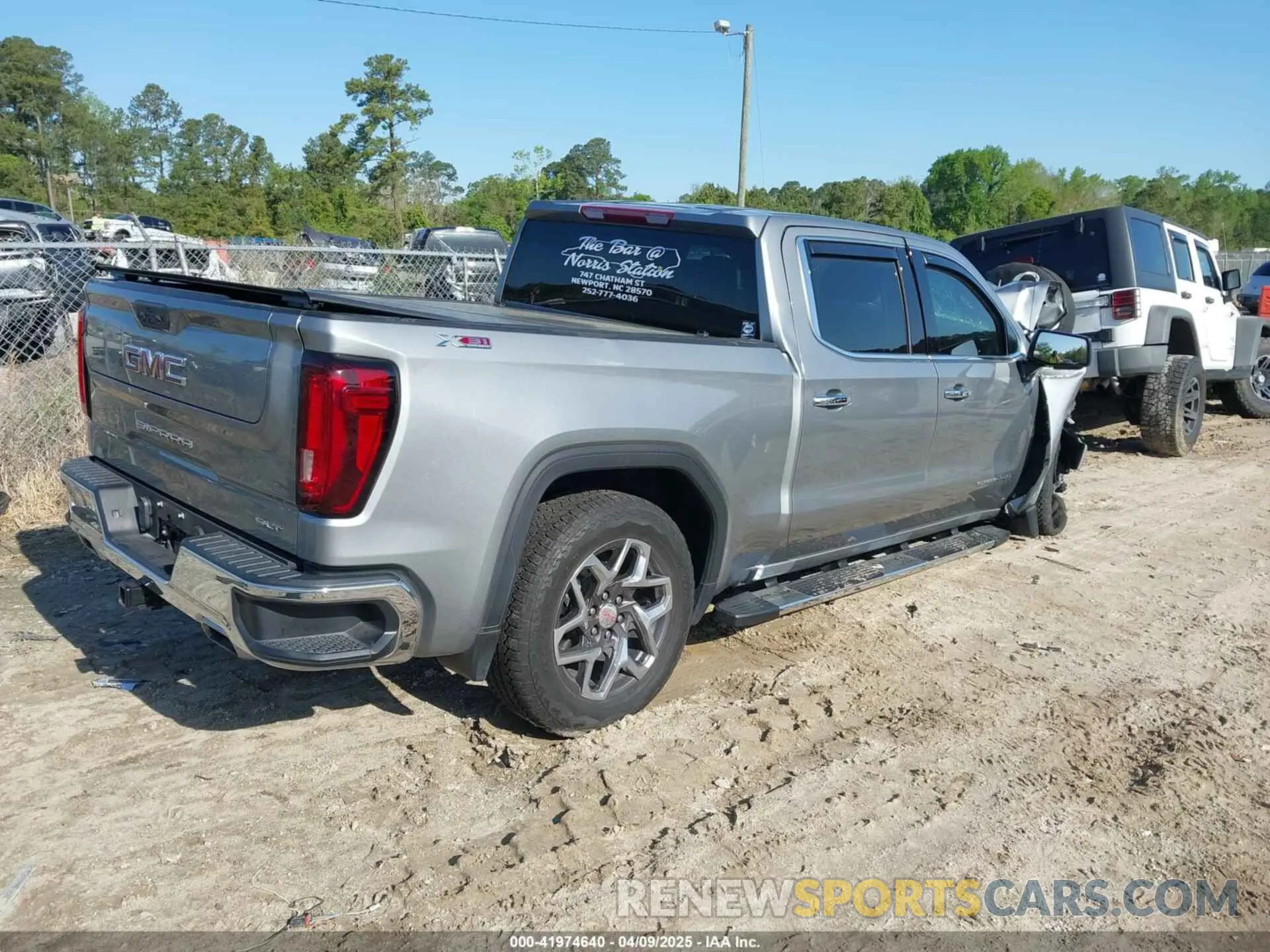 4 Фотография поврежденного автомобиля 3GTUUDED1PG18O250 GMC SIERRA 2023