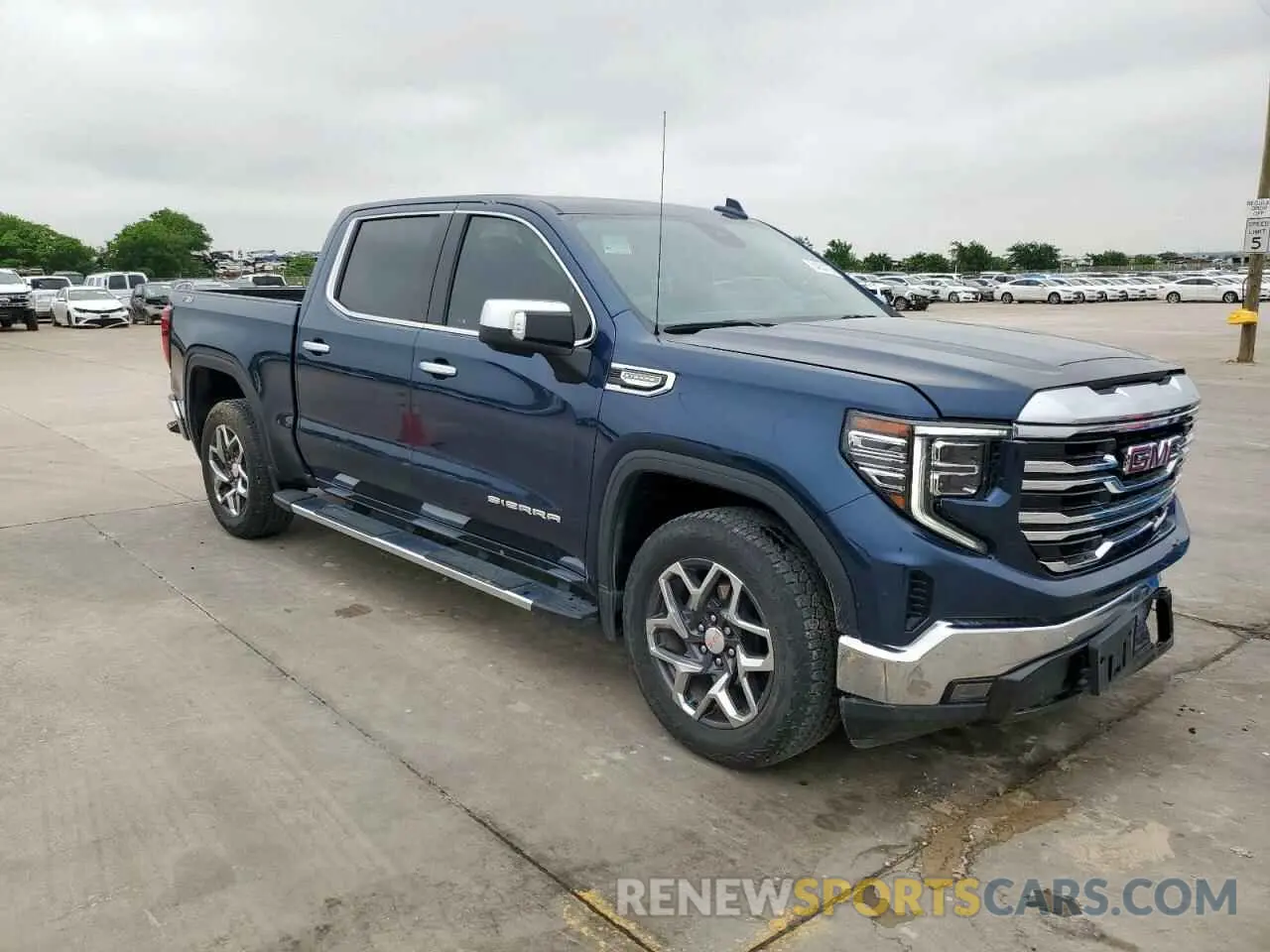 4 Фотография поврежденного автомобиля 3GTUUDED4PG189962 GMC SIERRA 2023