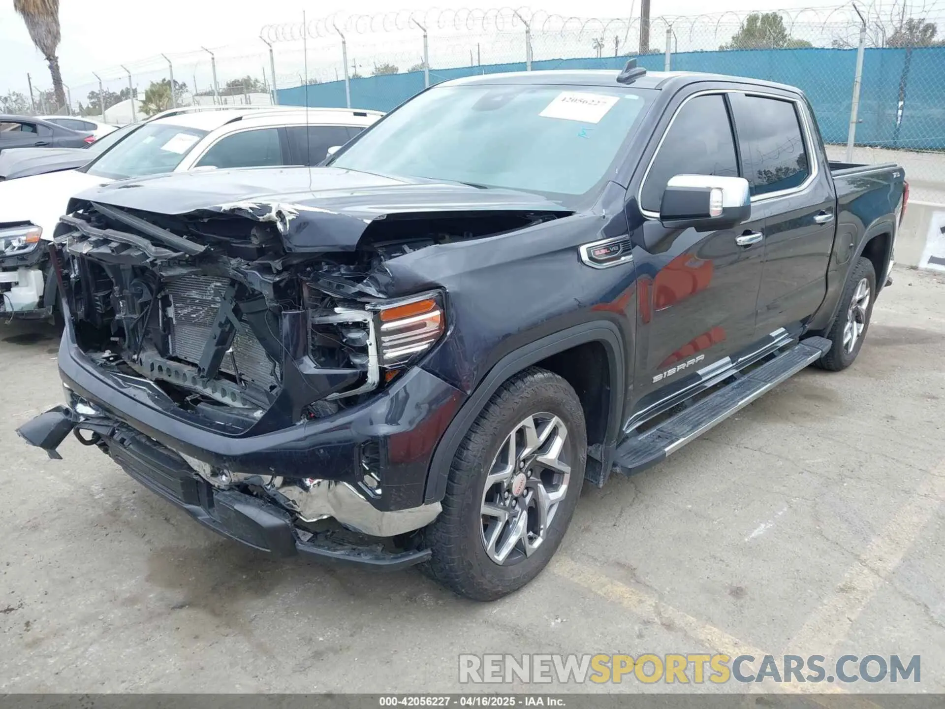 2 Фотография поврежденного автомобиля 3GTUUDEL4PG294363 GMC SIERRA 2023