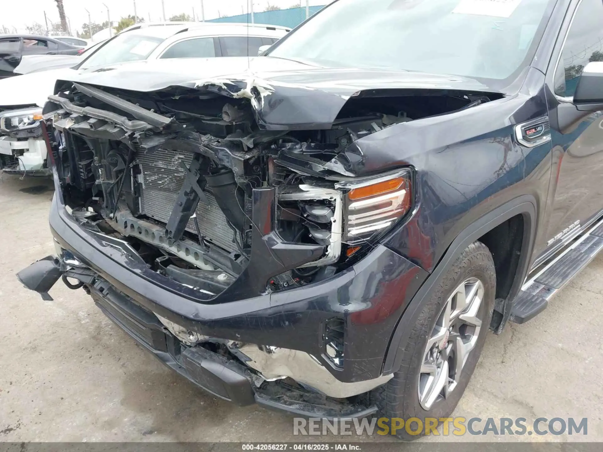 6 Фотография поврежденного автомобиля 3GTUUDEL4PG294363 GMC SIERRA 2023