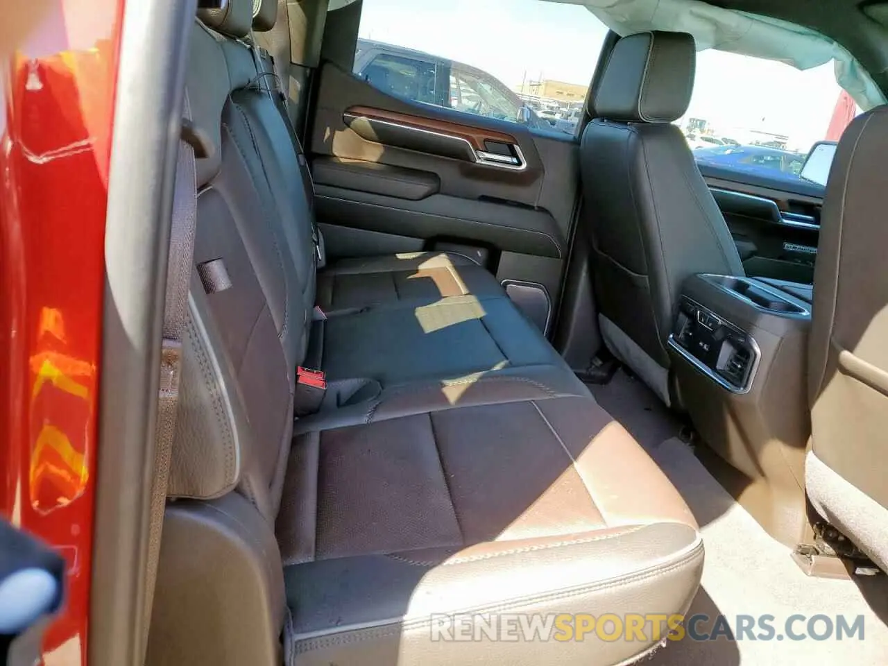 10 Фотография поврежденного автомобиля 3GTUUGED1PG328558 GMC SIERRA 2023