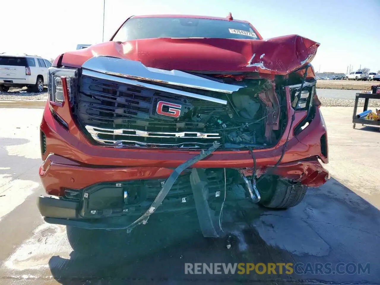 5 Фотография поврежденного автомобиля 3GTUUGED1PG328558 GMC SIERRA 2023
