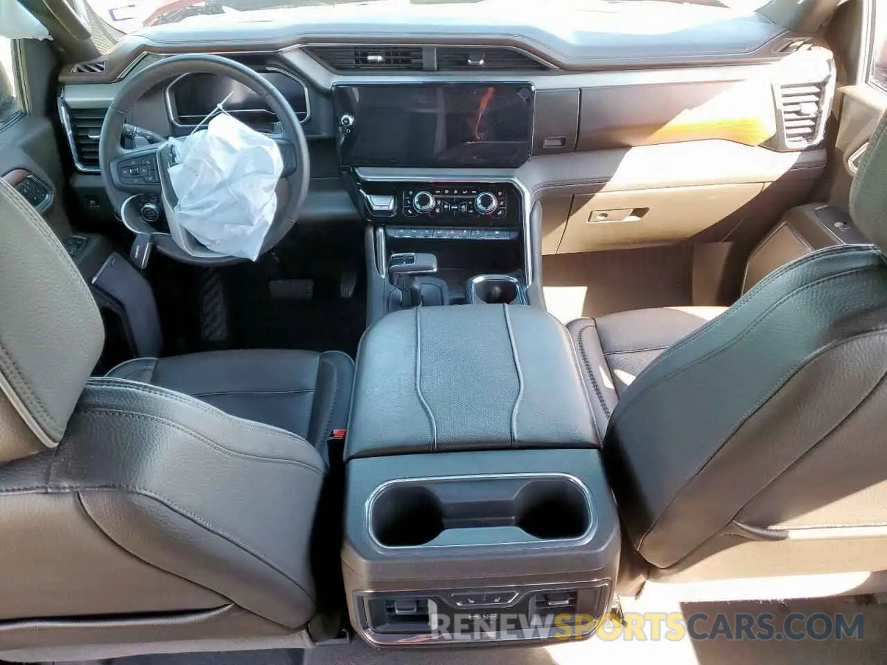 8 Фотография поврежденного автомобиля 3GTUUGED1PG328558 GMC SIERRA 2023