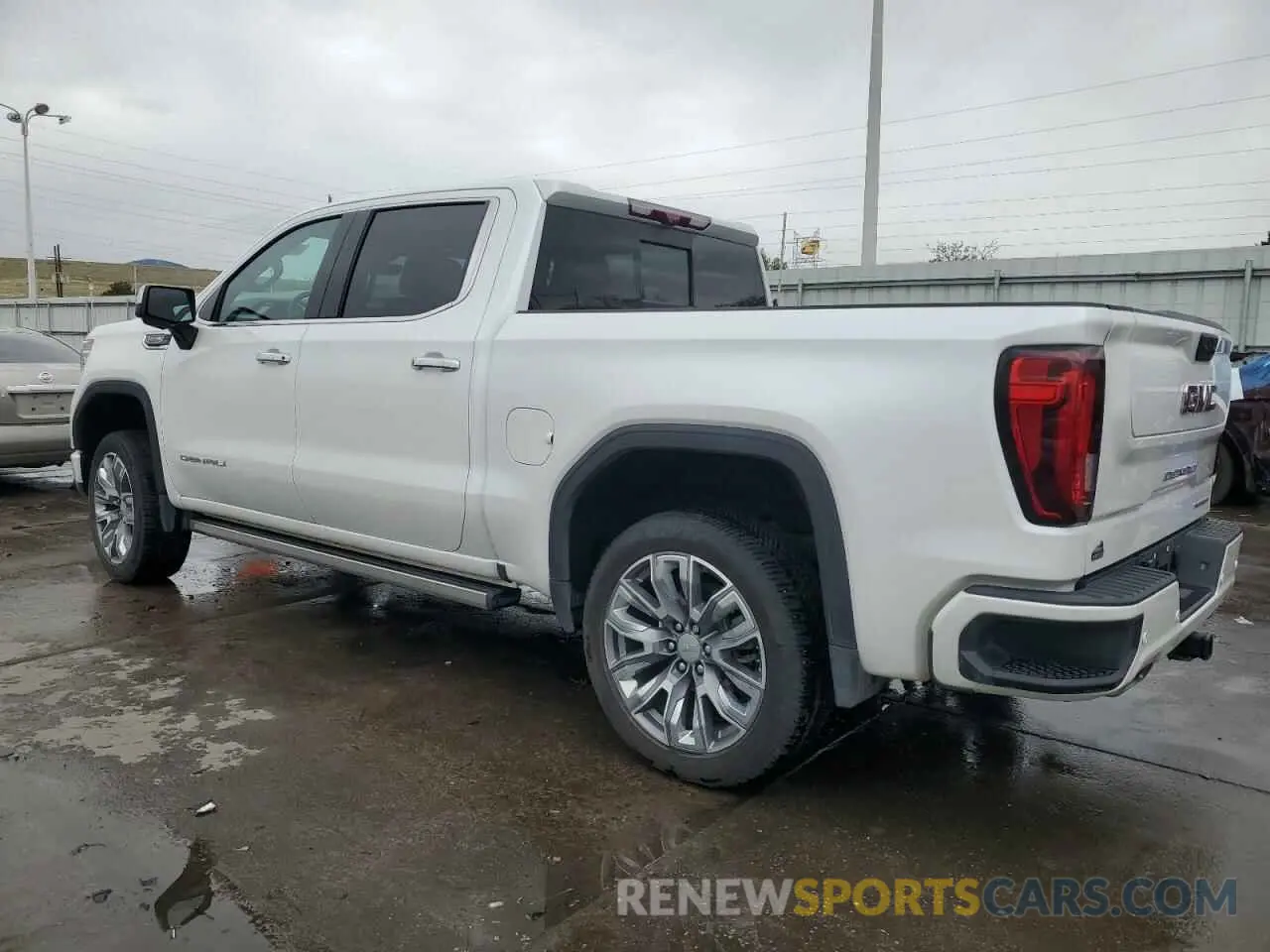 2 Photograph of a damaged car 3GTUUGED7PG128252 GMC SIERRA 2023