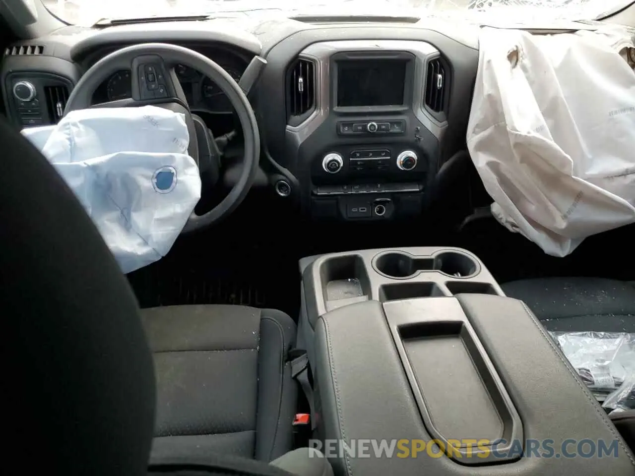 8 Фотография поврежденного автомобиля 1GT49LE72RF159367 GMC SIERRA 2024