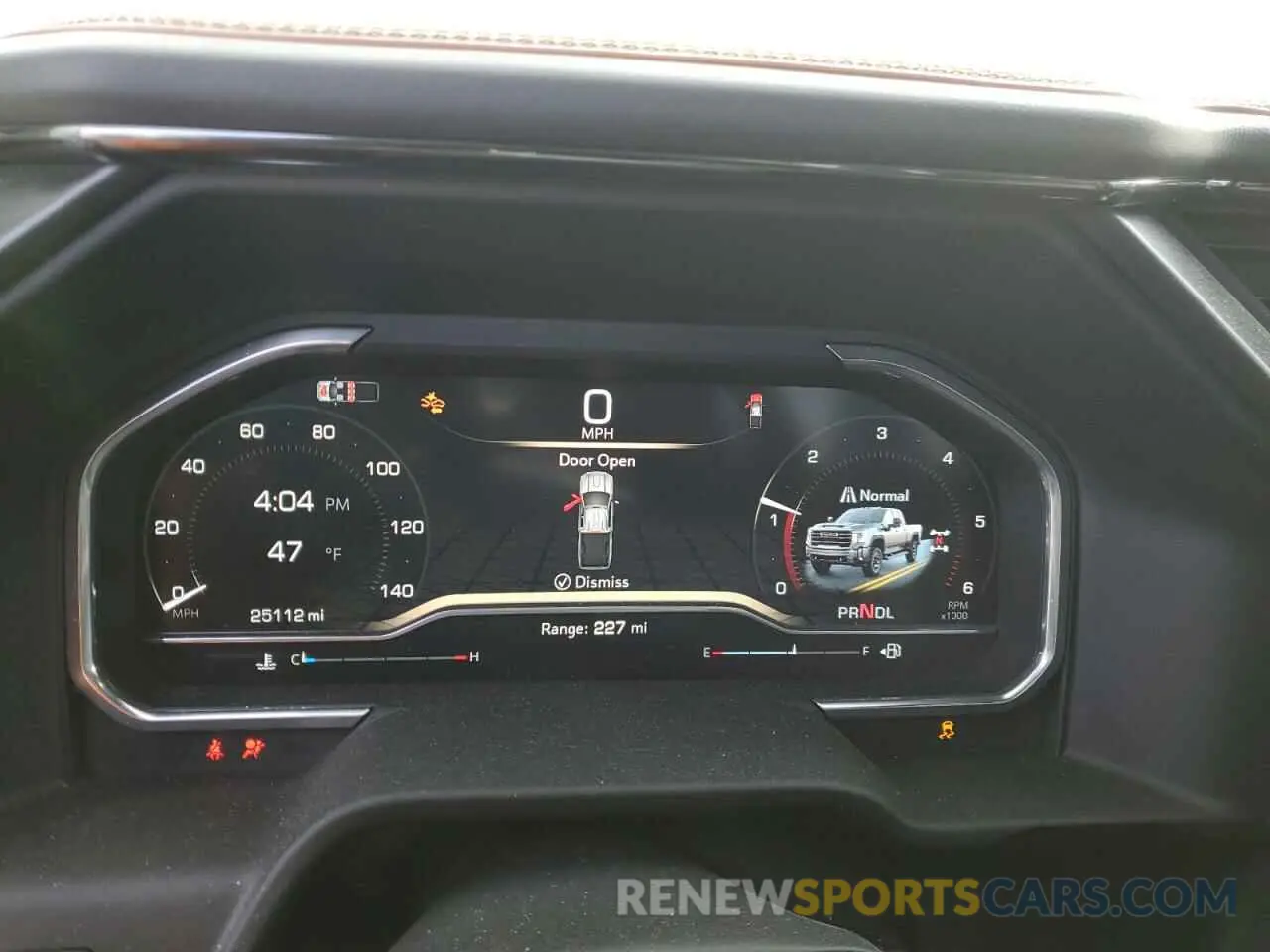 9 Фотография поврежденного автомобиля 1GT49PE77RF351813 GMC SIERRA 2024