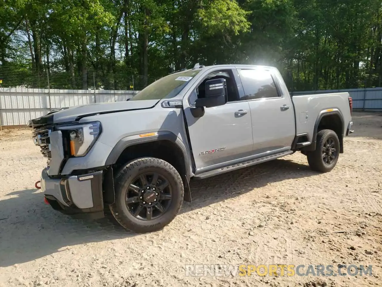 1 Фотография поврежденного автомобиля 1GT49PE78RF257584 GMC SIERRA 2024