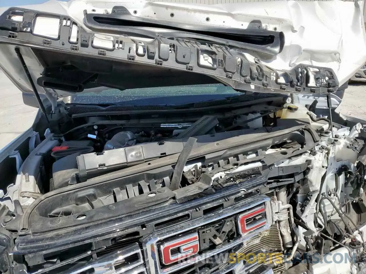 13 Photograph of a damaged car 1GT49REY6RF212924 GMC SIERRA 2024