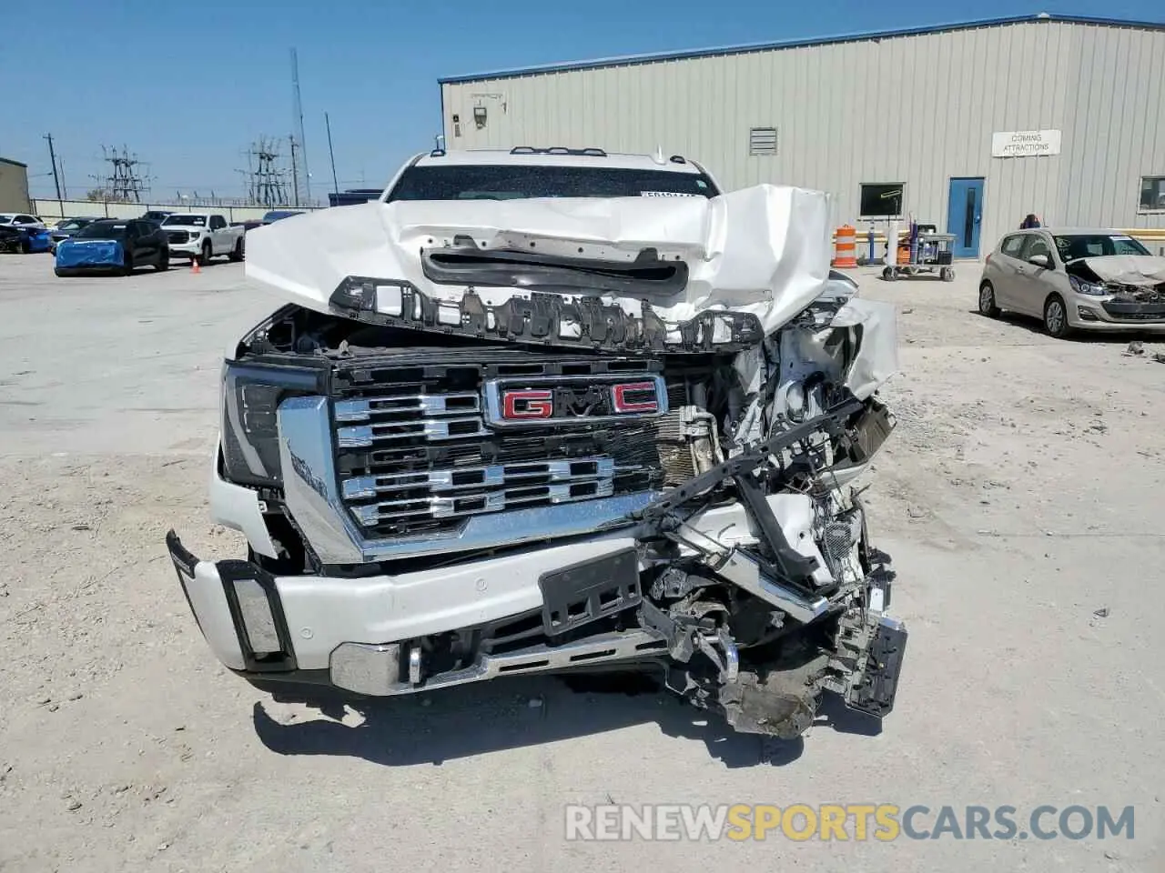 5 Photograph of a damaged car 1GT49REY6RF212924 GMC SIERRA 2024