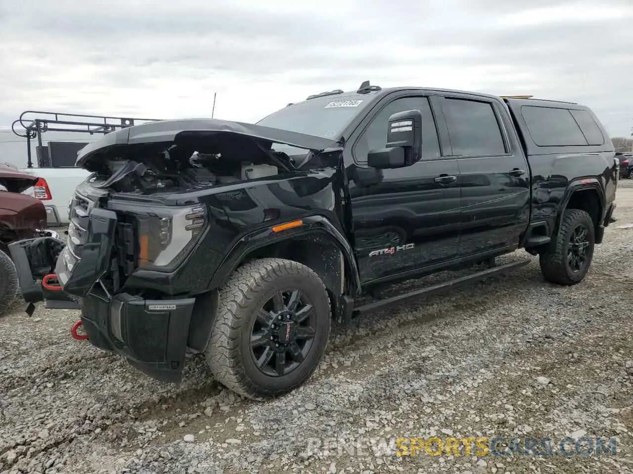 1 Photograph of a damaged car 1GT49VEY0RF150509 GMC SIERRA 2024