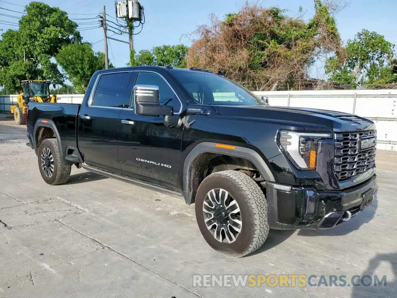 4 Photograph of a damaged car 1GT49XEY5RF179774 GMC SIERRA 2024