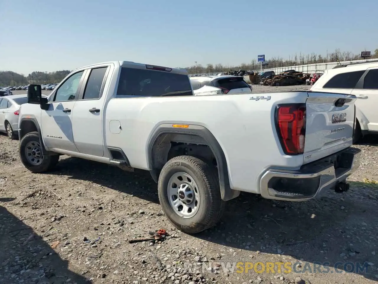 2 Фотография поврежденного автомобиля 1GT59SEY1RF291723 GMC SIERRA 2024