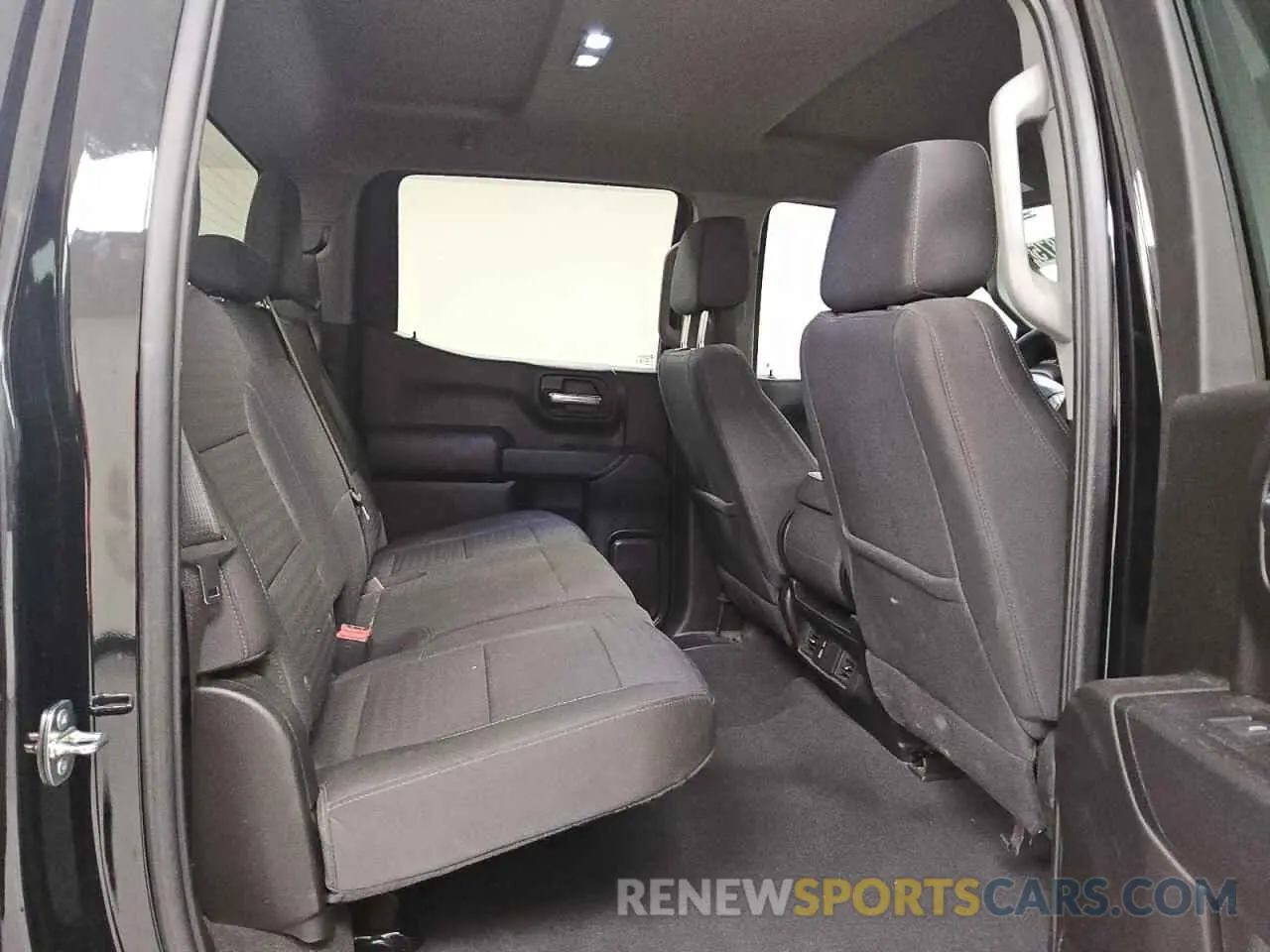 10 Фотография поврежденного автомобиля 1GTPHAED4RZ331567 GMC SIERRA 2024