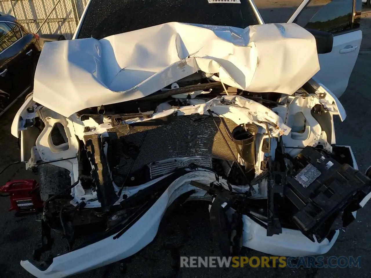 11 Photograph of a damaged car 1GTRUJEK0RZ276540 GMC SIERRA 2024