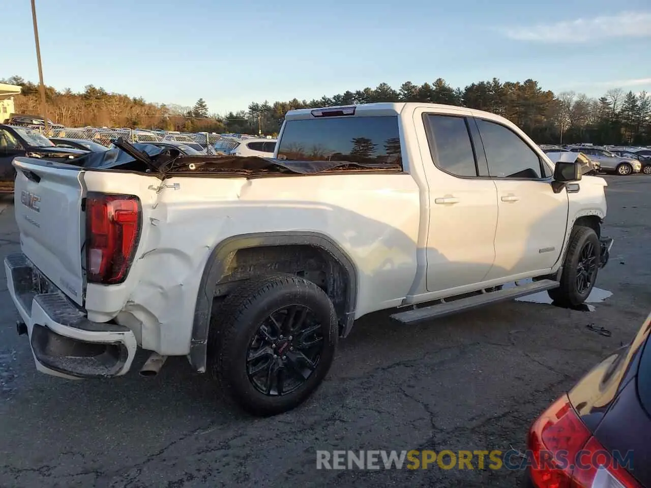 3 Photograph of a damaged car 1GTRUJEK0RZ276540 GMC SIERRA 2024