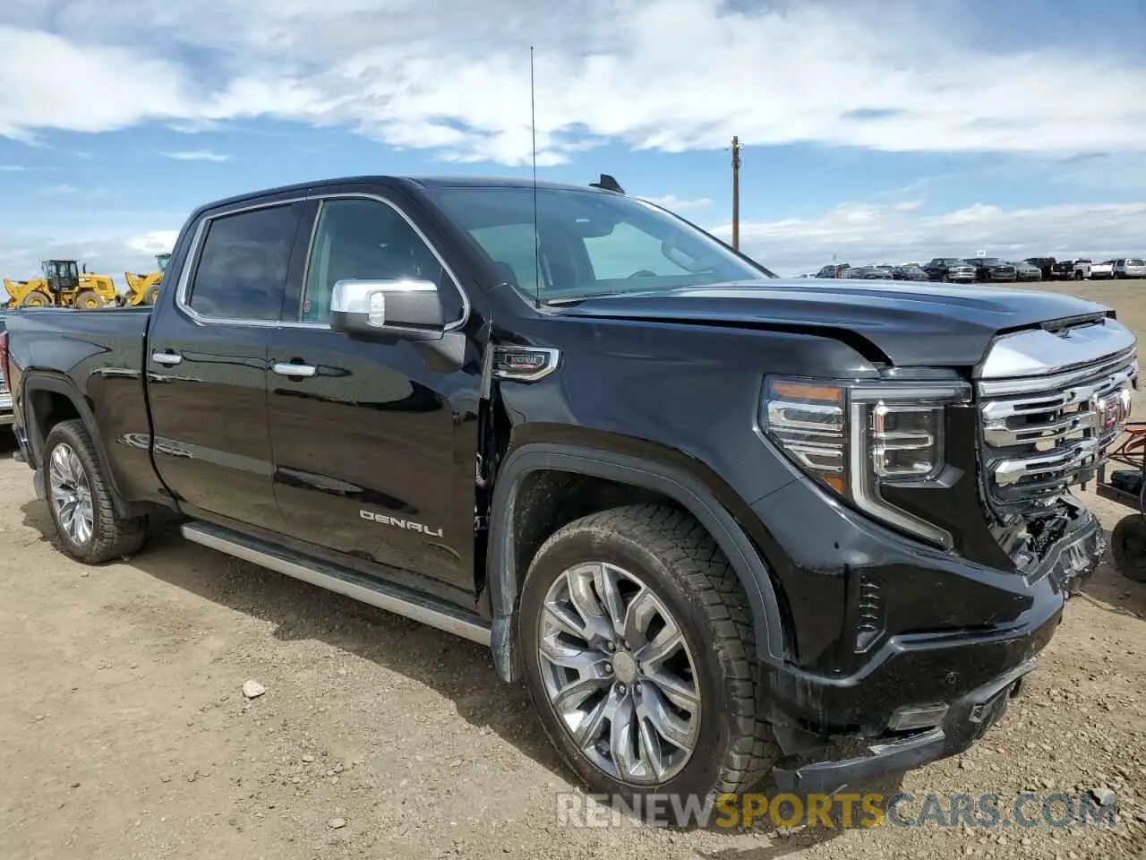 4 Фотография поврежденного автомобиля 1GTUUGE84RZ217122 GMC SIERRA 2024