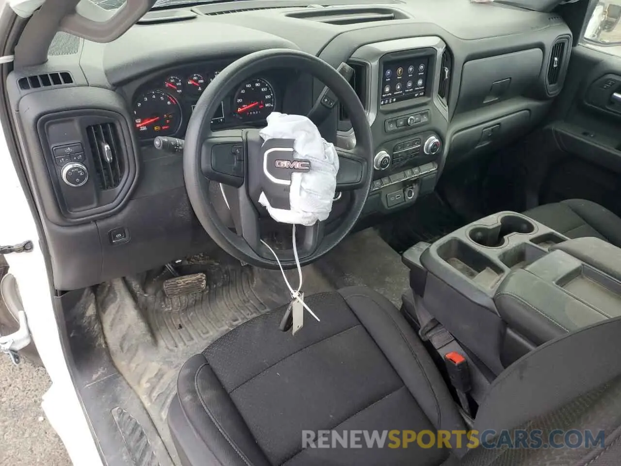 8 Photograph of a damaged car 3GTNHAEK2RG412640 GMC SIERRA 2024