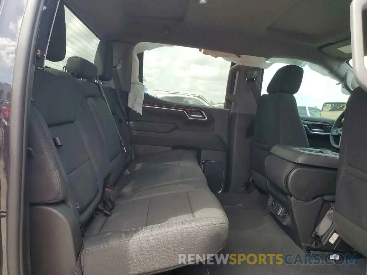 10 Фотография поврежденного автомобиля 3GTPUCEK4RG269027 GMC SIERRA 2024