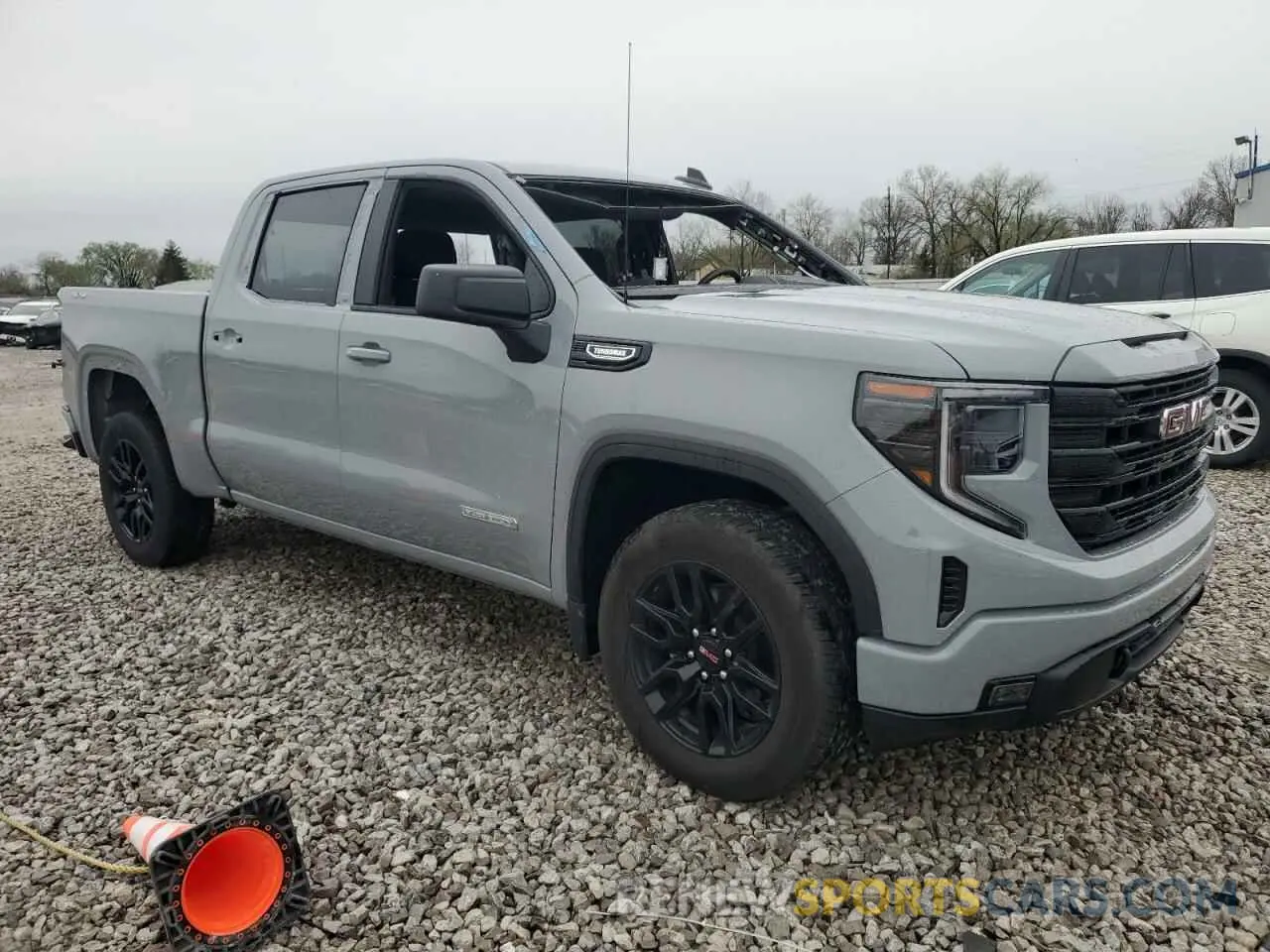 4 Photograph of a damaged car 3GTPUJEK2RG457047 GMC SIERRA 2024